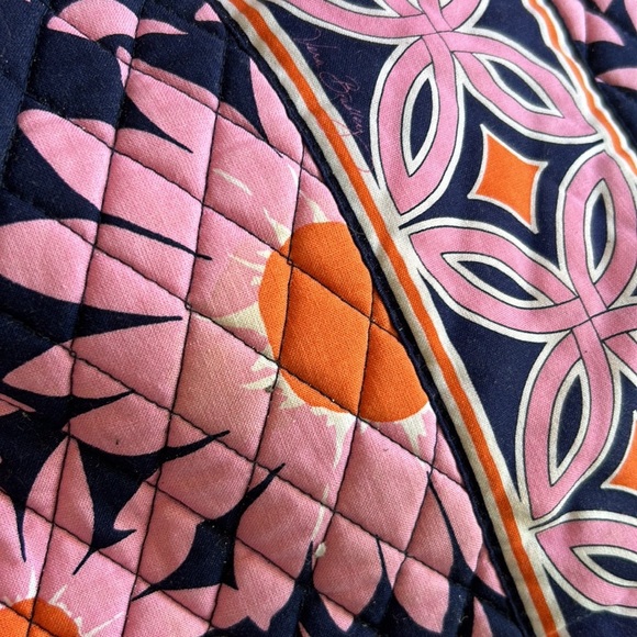 Bundle of 2 Vera Bradley floral tote bags - Picture 10 of 16